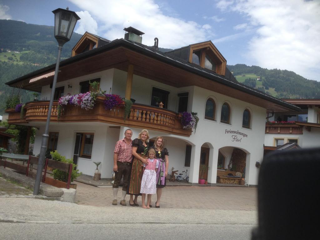 Ferienwohnungen Floerl Zell am Ziller Exterior photo